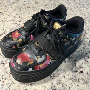 Nike Vandal 2K platform shoes